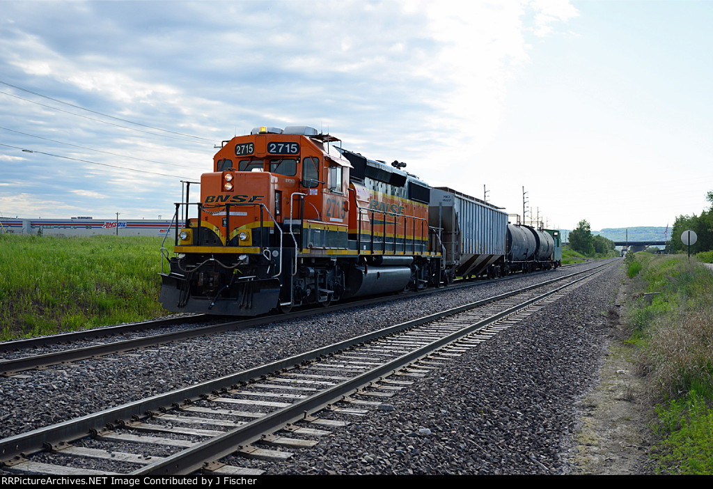 BNSF 2715